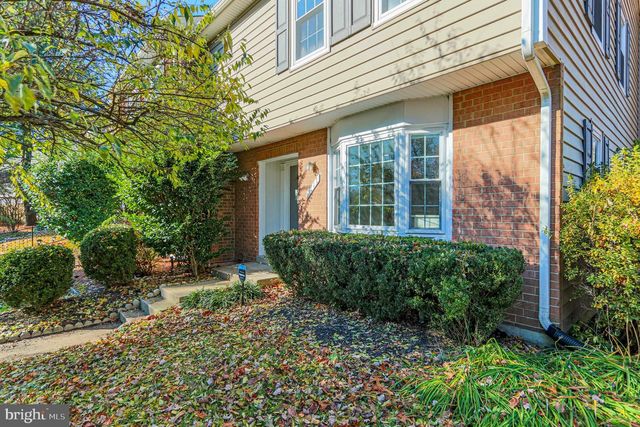 1717 REDGATE FARMS CT, Rockville, MD 20850