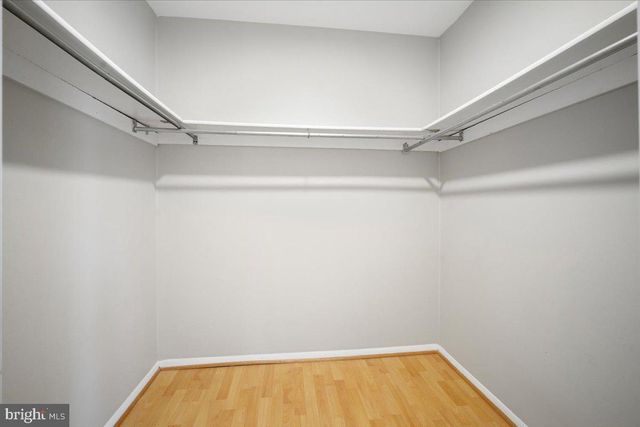 1717 REDGATE FARMS CT, Rockville, MD 20850