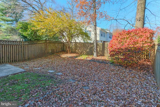 1717 REDGATE FARMS CT, Rockville, MD 20850