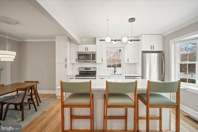 1717 REDGATE FARMS CT, Rockville, MD 20850