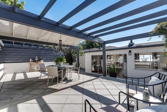 221 Highland Drive, Aptos, CA 95003