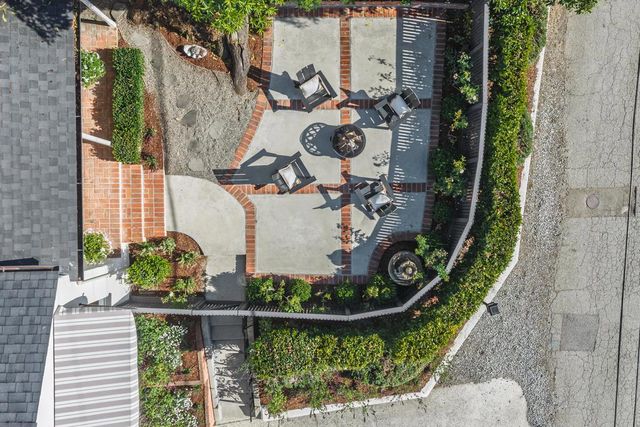 221 Highland Drive, Aptos, CA 95003