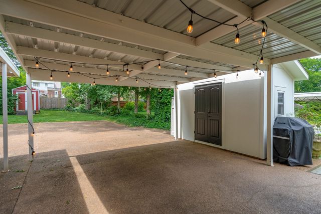 2621 Westwood Ave, Nashville, TN 37212