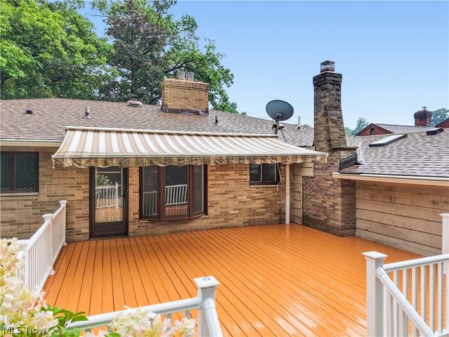 6125 Hillside Road, Independence, OH 44131