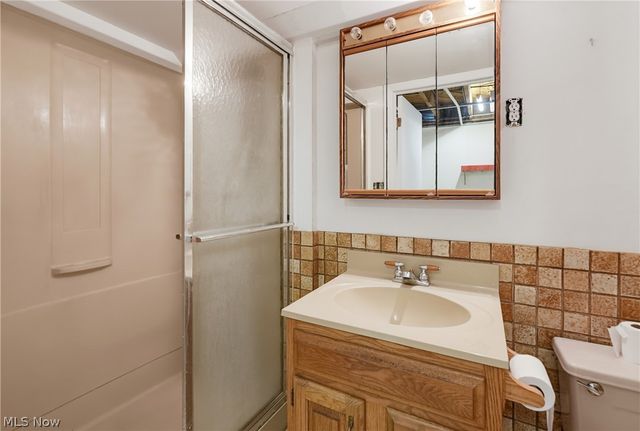 6125 Hillside Road, Independence, OH 44131
