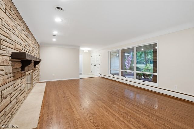 6125 Hillside Road, Independence, OH 44131
