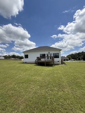 35 Monica St, Mcminnville, TN 37110