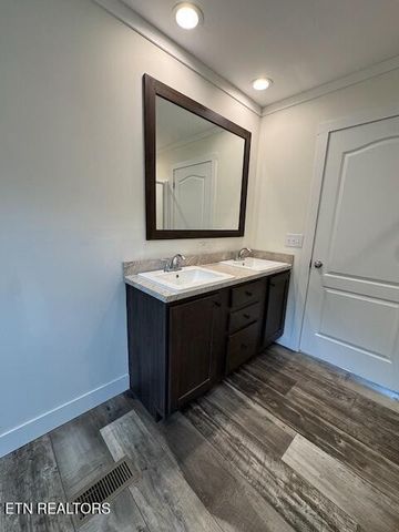 1680 Goodfield Rd, Decatur, TN 37322