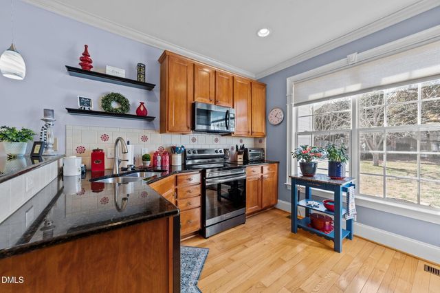 1530 Old Sexton Place, Fuquay Varina, NC 27526