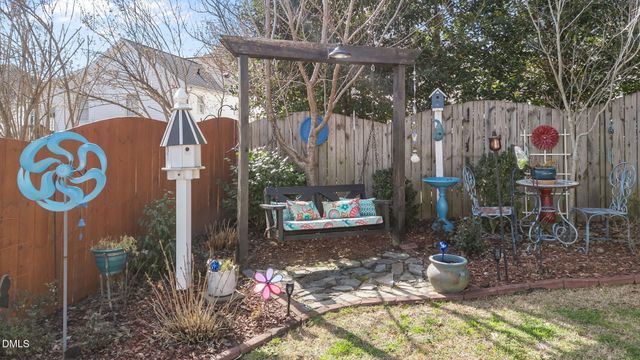 1530 Old Sexton Place, Fuquay Varina, NC 27526