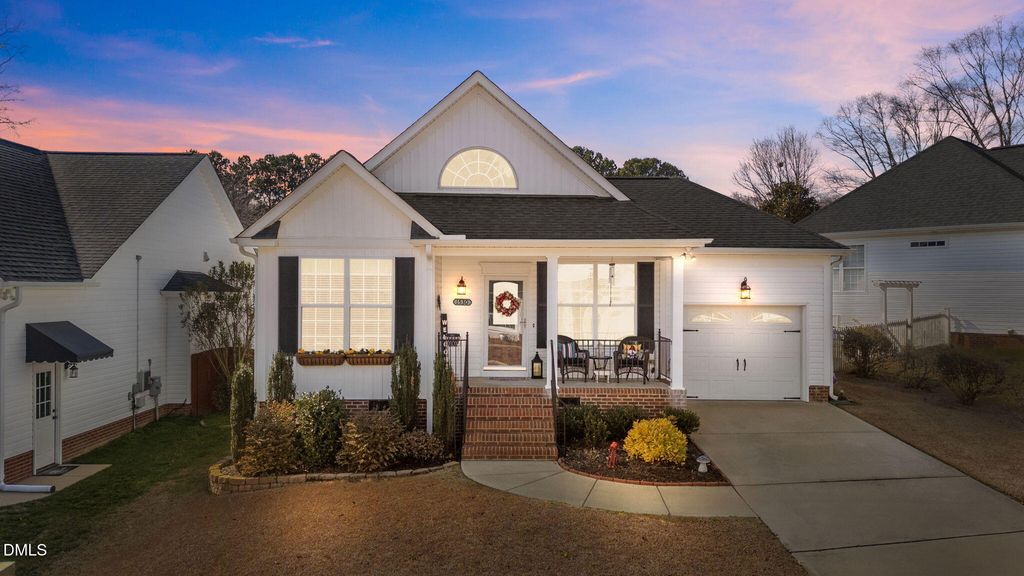 1530 Old Sexton Place, Fuquay Varina, NC 27526