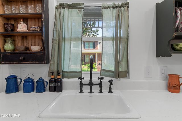 710 Moore Circle, Panama City, FL 32401