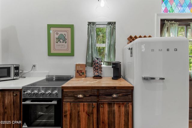 710 Moore Circle, Panama City, FL 32401