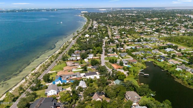 710 Moore Circle, Panama City, FL 32401