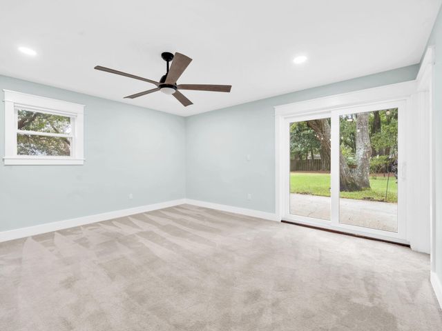 425 Stahlman Avenue, Destin, FL 32541