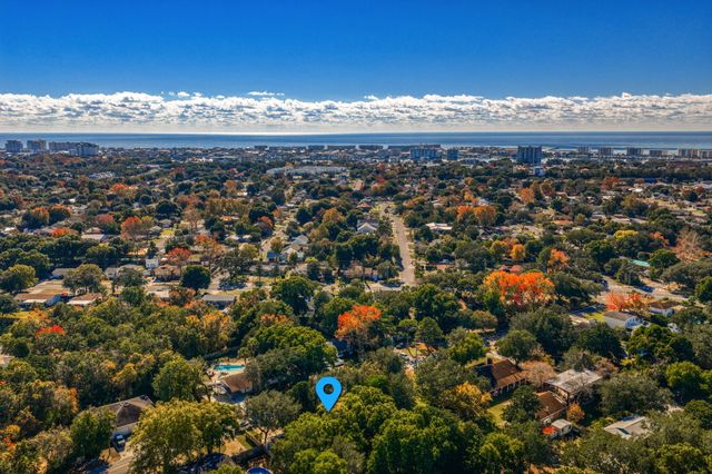 425 Stahlman Avenue, Destin, FL 32541