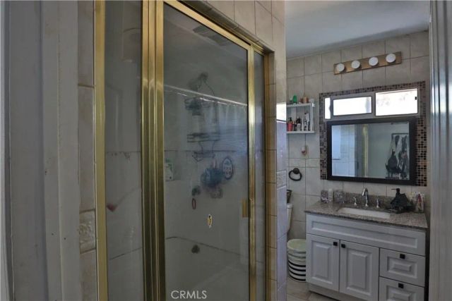 830 W Avenue J4, Lancaster, CA 93534