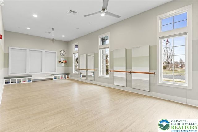 4406 Allegiant Street, Upper Saucon Twp, PA 18034