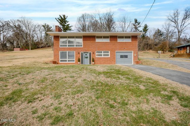 1423 Lakeside Lane, Kingsport, TN 37663
