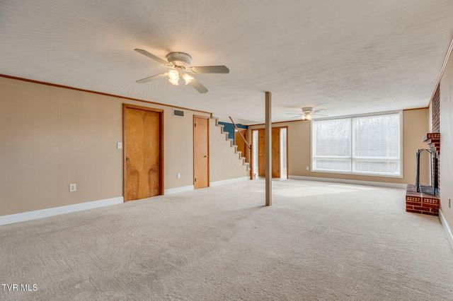 1423 Lakeside Lane, Kingsport, TN 37663