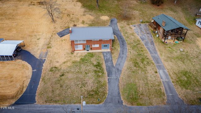 1423 Lakeside Lane, Kingsport, TN 37663