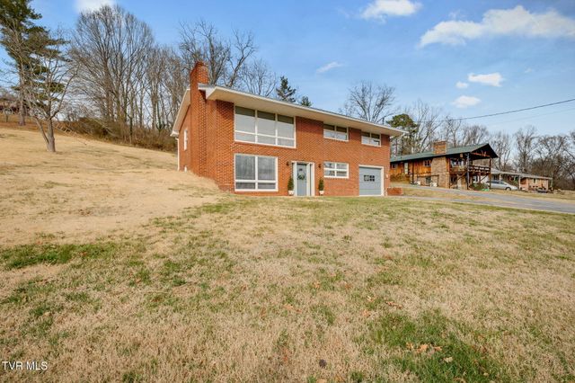 1423 Lakeside Lane, Kingsport, TN 37663