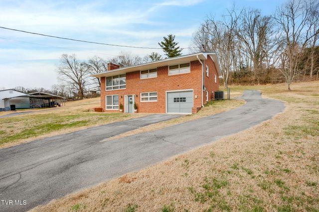1423 Lakeside Lane, Kingsport, TN 37663