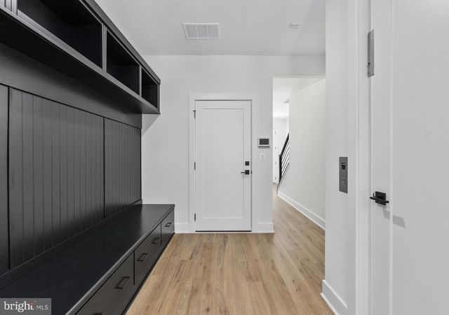 8607 ERDEM PL, Chevy Chase, MD 20815
