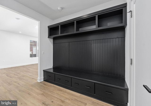 8607 ERDEM PL, Chevy Chase, MD 20815