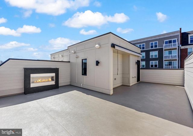 8607 ERDEM PL, Chevy Chase, MD 20815