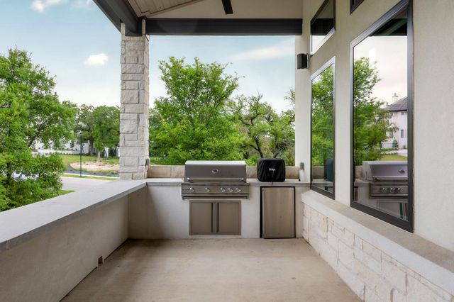 104 Hollytree CT, Georgetown, TX 78628