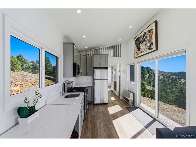 32 Peerless Cir, Westcliffe, CO 81252