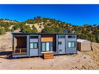 32 Peerless Cir, Westcliffe, CO 81252