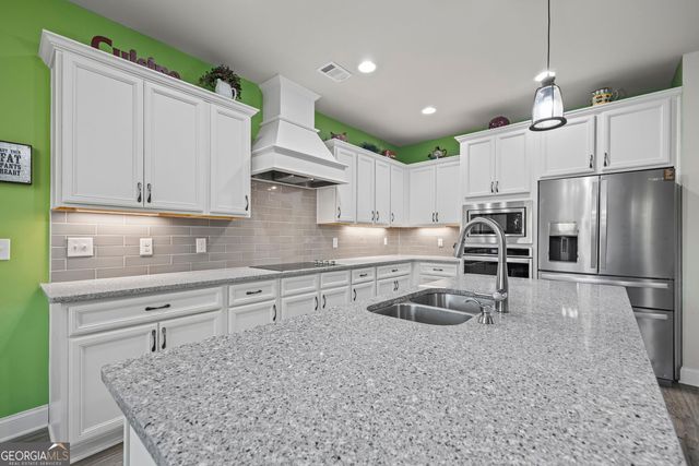 2305 Autumn Olive Way, Loganville, GA 30052