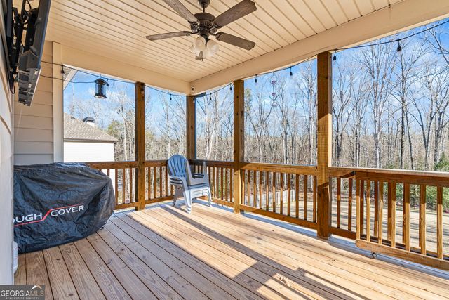 2305 Autumn Olive Way, Loganville, GA 30052