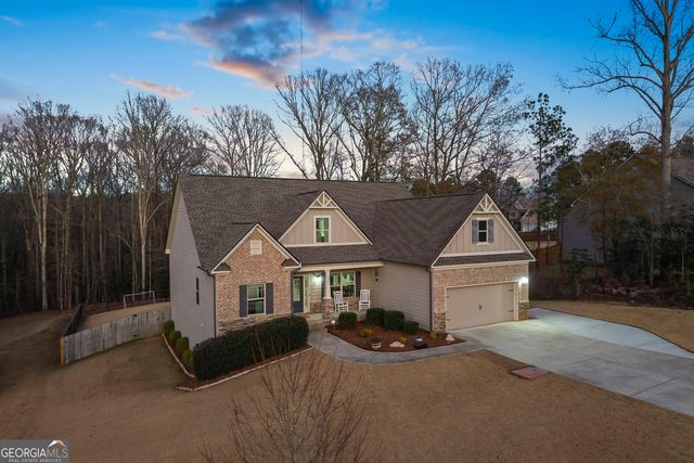 2305 Autumn Olive Way, Loganville, GA 30052