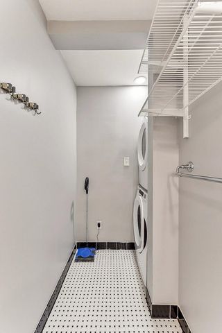 906 E 43rd ST, Austin, TX 78751