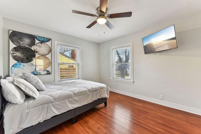 906 E 43rd ST, Austin, TX 78751