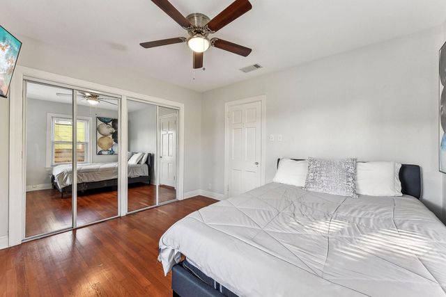 906 E 43rd ST, Austin, TX 78751