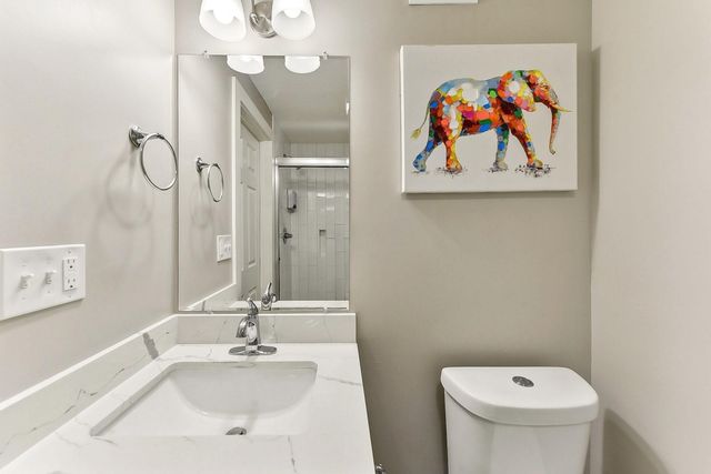 906 E 43rd ST, Austin, TX 78751