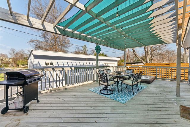 906 E 43rd ST, Austin, TX 78751