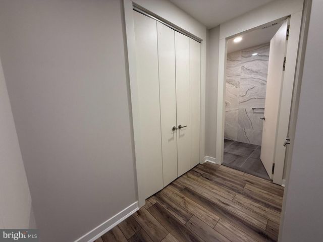 572 CARSON TER, Huntingdon Valley, PA 19006