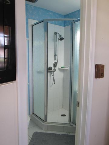 1830 NW 18th Street 201, Delray Beach, FL 33445