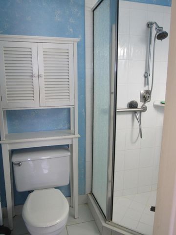 1830 NW 18th Street 201, Delray Beach, FL 33445