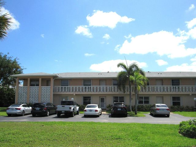 1830 NW 18th Street 201, Delray Beach, FL 33445