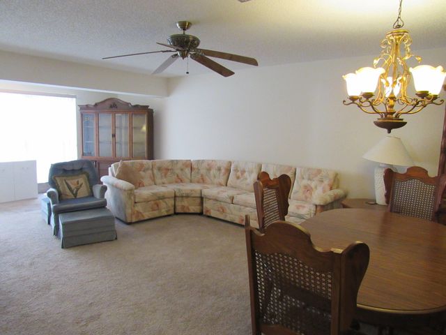 1830 NW 18th Street 201, Delray Beach, FL 33445