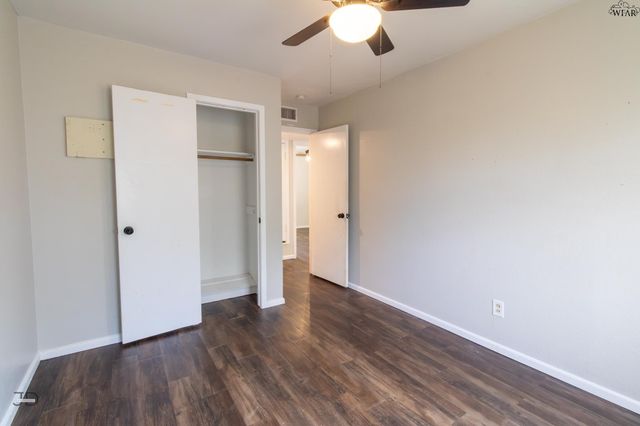 123 WOOD CIRCLE, Iowa Park, TX 76367