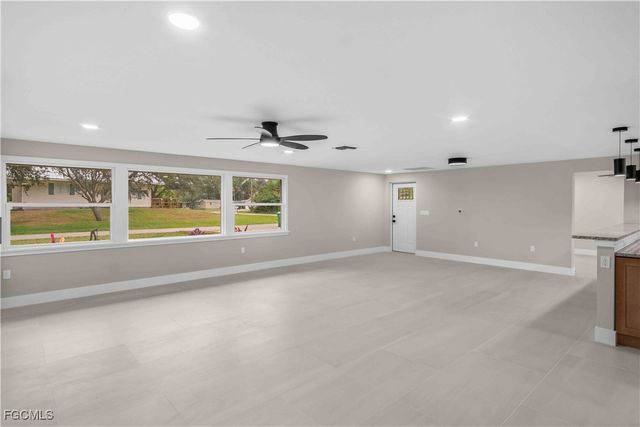 3400 Gulfbreeze LN, Punta Gorda, FL 33950