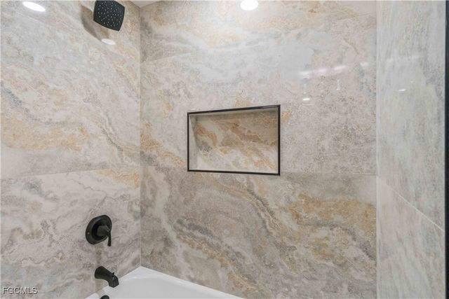 3400 Gulfbreeze LN, Punta Gorda, FL 33950