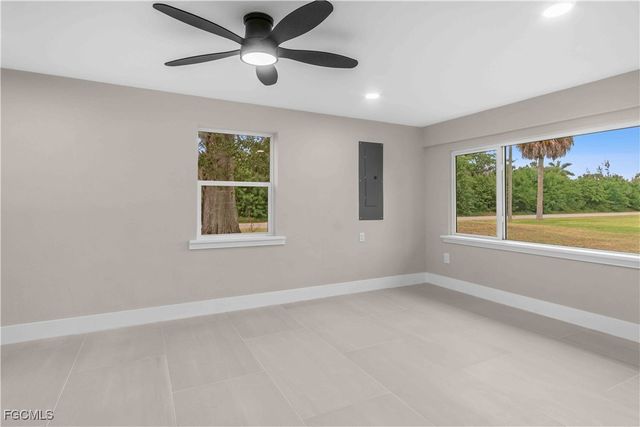 3400 Gulfbreeze LN, Punta Gorda, FL 33950